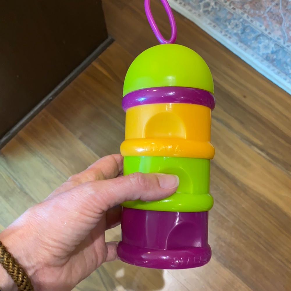 Beaba Snack container